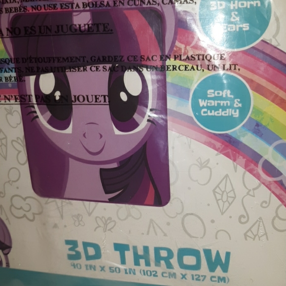 Last 1 NWT Adorable My Little Pony Twilight Sparkle Purple plush warm 3D blanke… - Picture 6 of 9